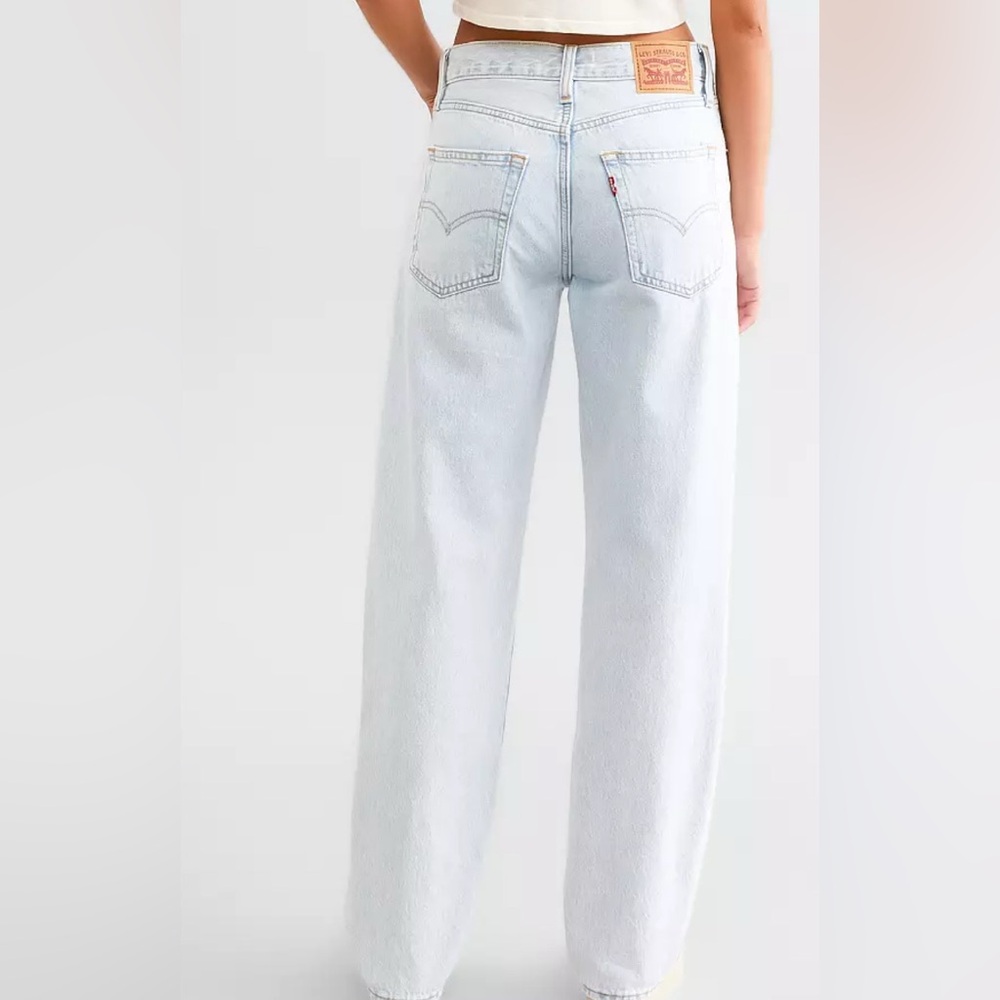 Levi’s 94 Baggy - Light Wash - Picture 2 of 4